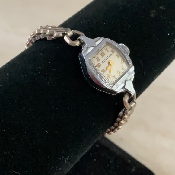 Bulova Watch 10K Gold La Petite Vintage Women Art Deco 1940s For Repair Or Parts main image 12